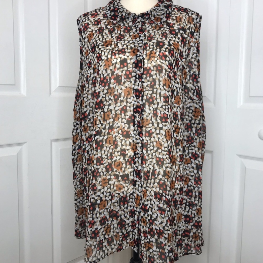 Lane Bryant Sleeveless Button Down Tank